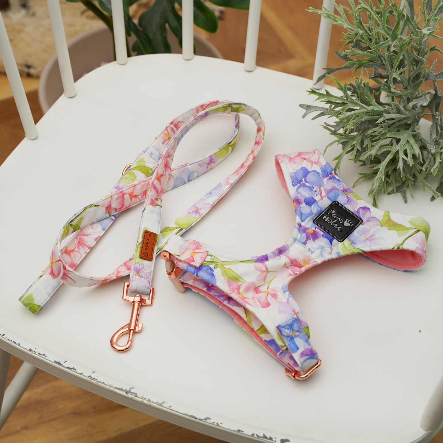 Cat Harness and Leash for Walking-Endless Summer,  Soft and Adjustable Vest